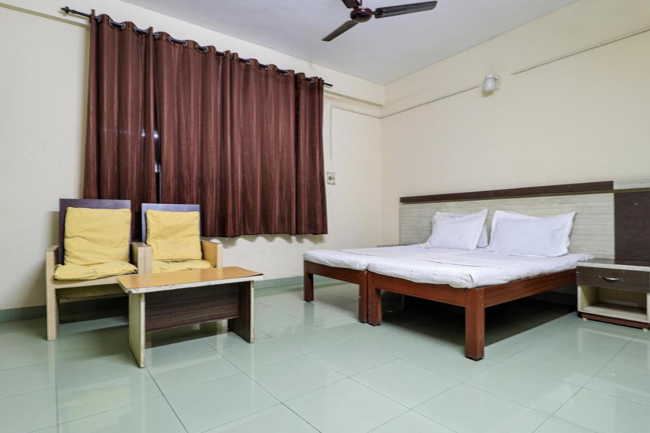 Spot On 60610 Malabar Tourist Home Каннур Экстерьер фото